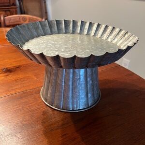 Robert Stanley Cake Stand